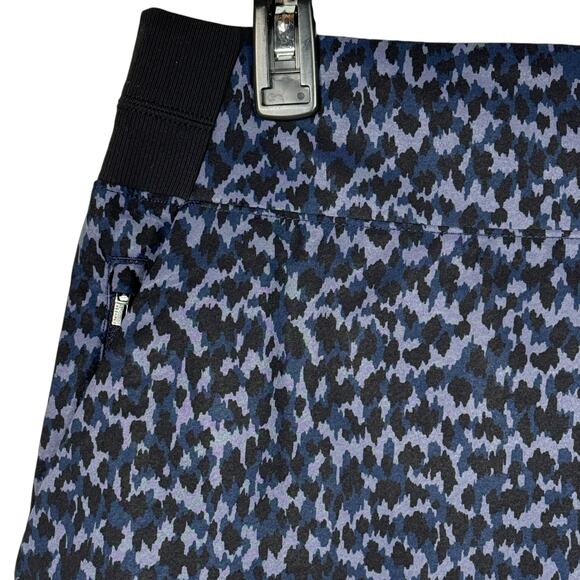 Athleta SZ 20 Brooklyn Printed Shorts Zip Pocket Elastic Waist Quick Dry Stretch - Picture 2 of 6